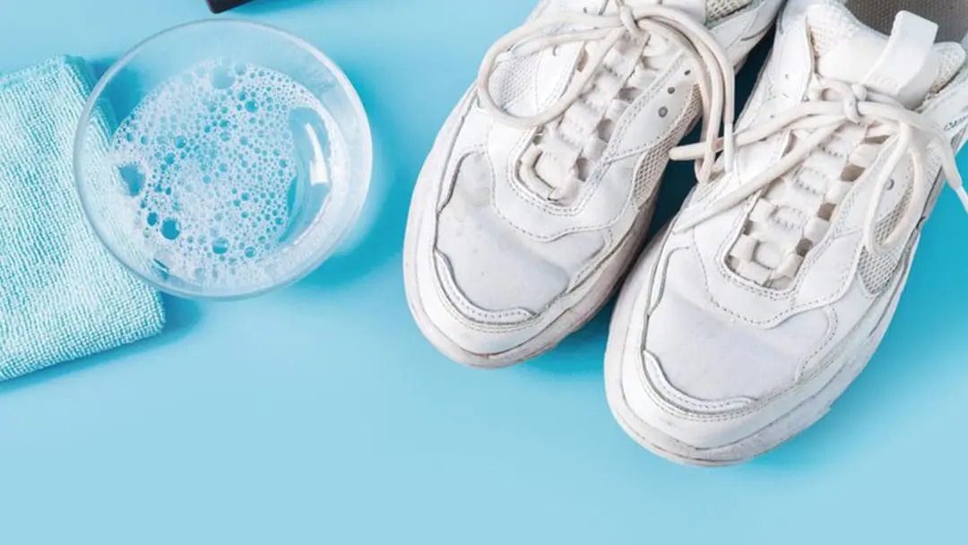 Cuci Sepatu